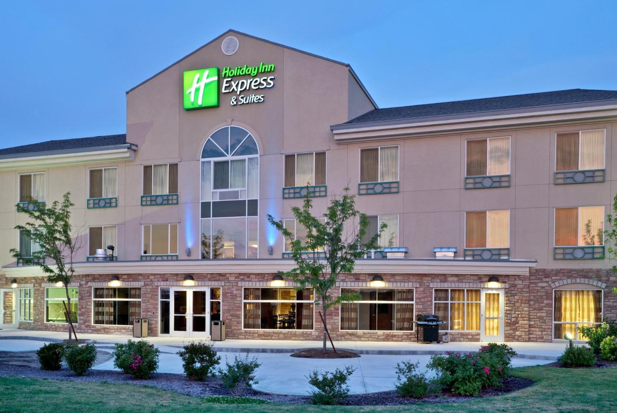 Holiday Inn Express & Suites Nampa - Idaho Center By Ihg Kültér fotó