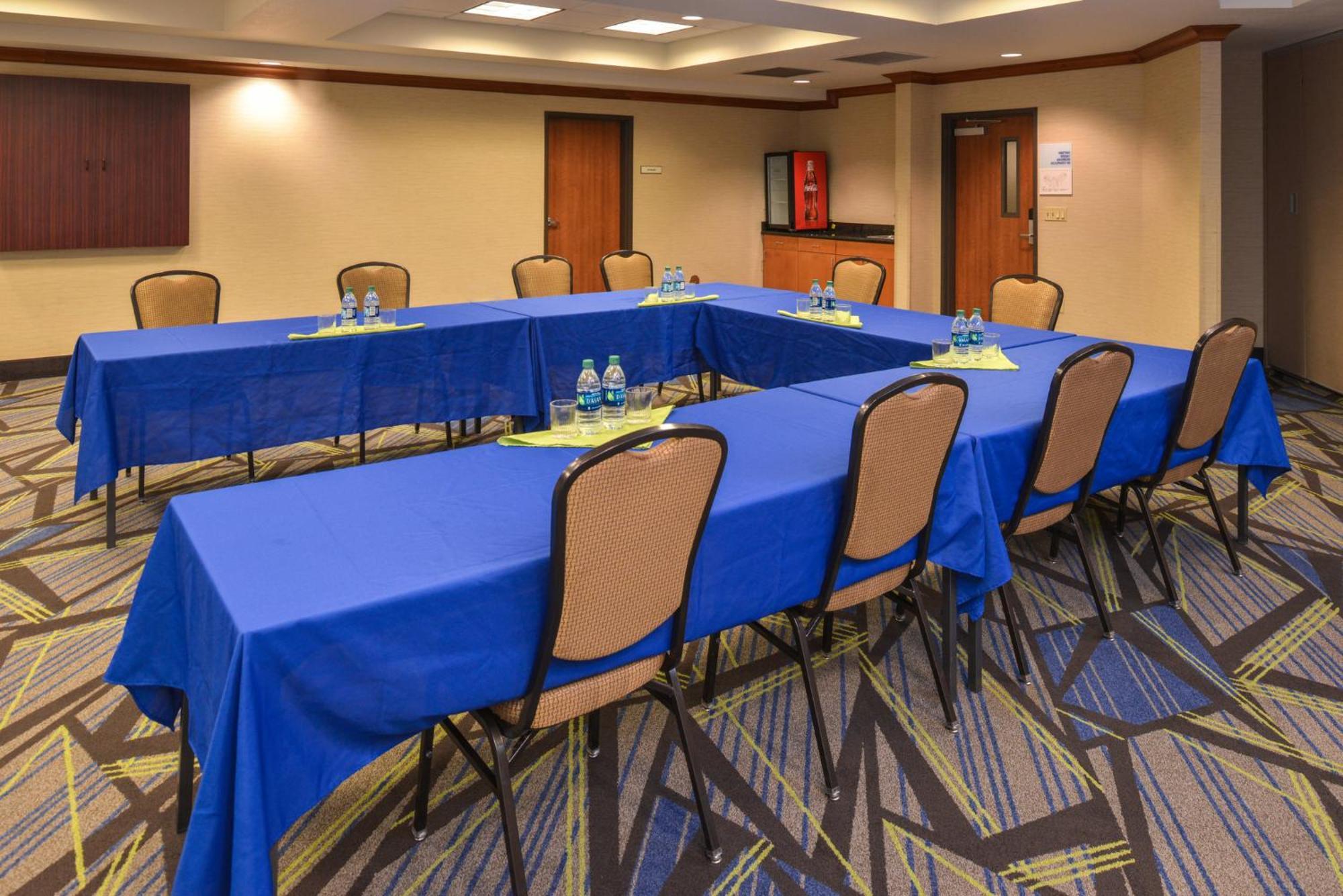 Holiday Inn Express & Suites Nampa - Idaho Center By Ihg Kültér fotó