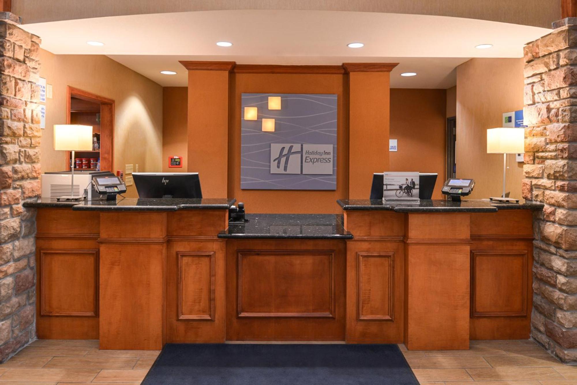 Holiday Inn Express & Suites Nampa - Idaho Center By Ihg Kültér fotó