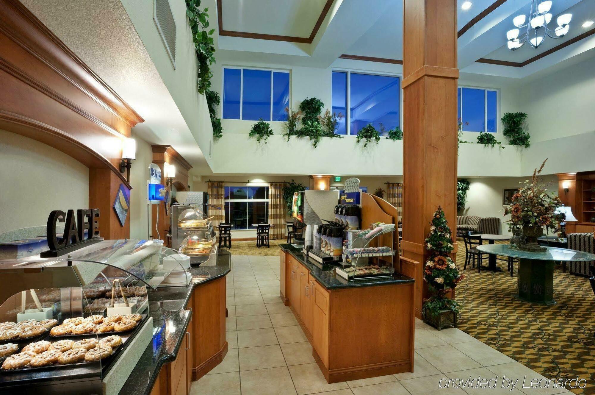 Holiday Inn Express & Suites Nampa - Idaho Center By Ihg Kültér fotó